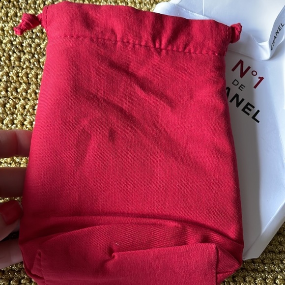 Red very pretty Chanel Pouch - Picture 4 of 7
